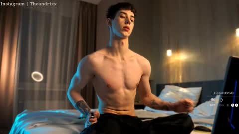 Brandon online show from November 3, 8:43 pm