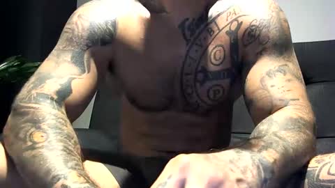 bby044 online show from December 31, 8:48 am