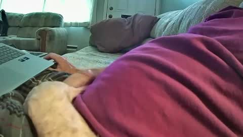 Snapshot of bcema2 chatting on January 8, 9:44 pm bcema2 online show from January 8, 9:44 pm