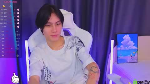 Aiden online show from February 1, 1:21 pm