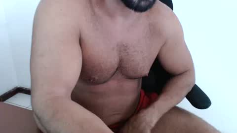 Beard Guy online show from February 4, 2:10 pm