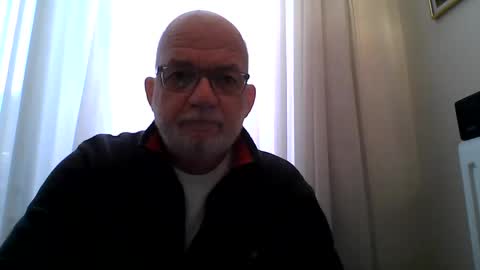Snapshot of beardman916444 chatting on December 8, 1:03 pm Beardman online show from December 8, 1:03 pm