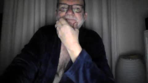 Snapshot of beardman916444 chatting on January 19, 6:53 am Beardman online show from January 19, 6:53 am