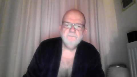 Snapshot of beardman916444 chatting on February 14, 6:23 am Beardman online show from February 14, 6:23 am