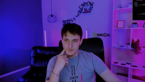 liam online show from March 27, 3:10 am