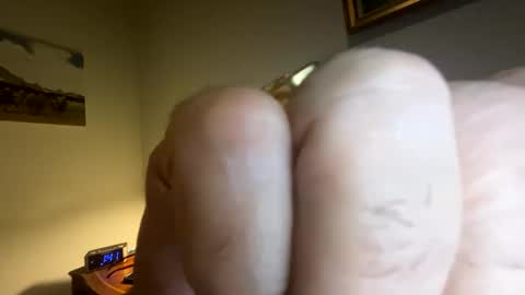 bedroomeyes22 online show from March 25, 8:40 am