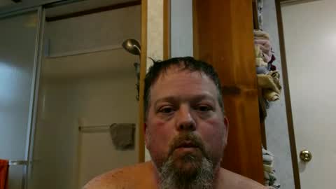 Snapshot of beer_money69 chatting on December 10, 8:16 pm beer_money69 online show from December 10, 8:16 pm