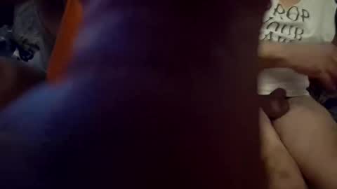 beesnuts4u online show from November 8, 3:26 pm