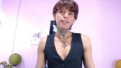bellamy_094 online show from May 6, 12:06 pm