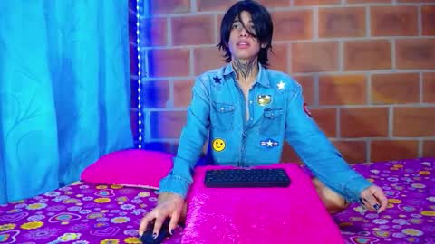 bellamy_094 online show from November 11, 8:25 pm