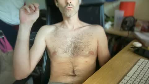 benjdean online show from June 23, 10:52 am