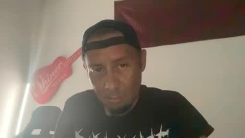 benmoncada630 online show from February 7, 11:17 am