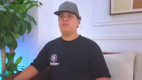 bennett_alejoo online show from July 19, 7:53 pm
