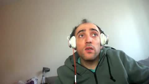 bentish online show from January 8, 12:43 pm