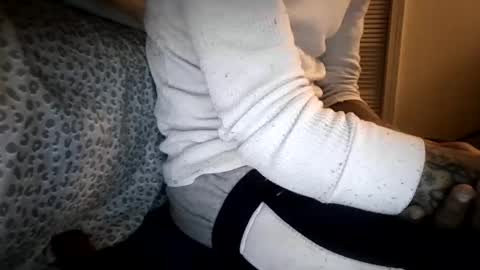 ToxicPipe757 online show from January 18, 1:07 am