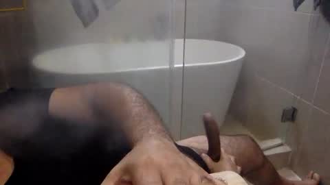 Virtual Gentleman online show from December 31, 3:53 pm