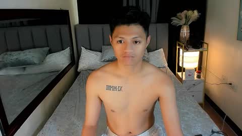 bhillrhey121103 online show from December 16, 11:50 am