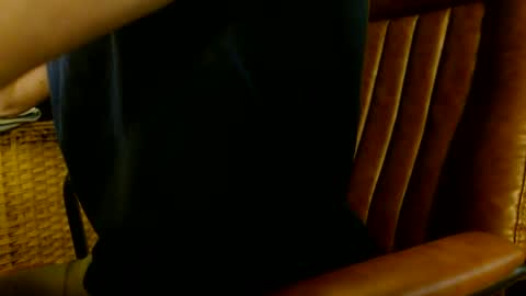 Snapshot of bifitboy chatting on February 18, 8:15 pm Ryan online show from February 18, 8:15 pm