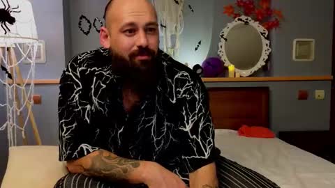 Snapshot of big__daddy110 chatting on October 28, 9:06 pm Rustam online show from October 28, 9:06 pm