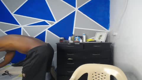 big_black11 online show from February 18, 11:44 am