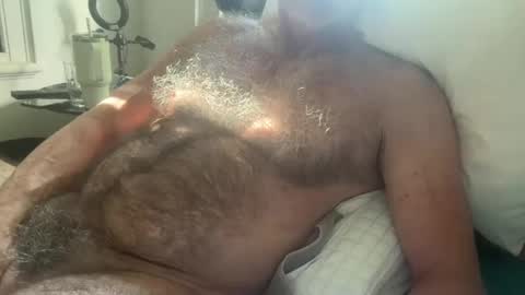 Snapshot of bigbush1 chatting on February 28, 5:48 am big bush online show from February 28, 5:48 am