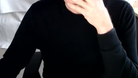 bigbuttler online show from March 16, 2:32 pm