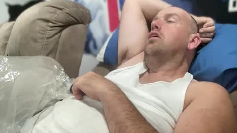 bigcocksuckingslut online show from October 28, 1:30 am