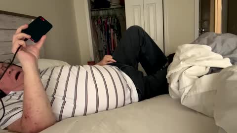 Craig online show from November 19, 6:41 pm