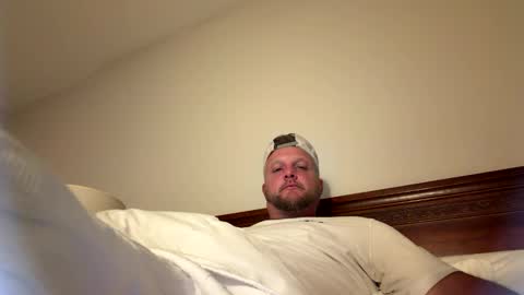 HoosierDaddy3i7 online show from April 23, 2:38 am