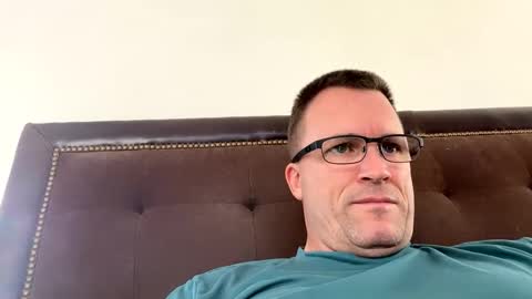 bigger22332233 online show from February 10, 4:58 pm