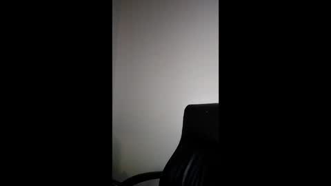 biggerthanasnicker online show from December 22, 5:15 am