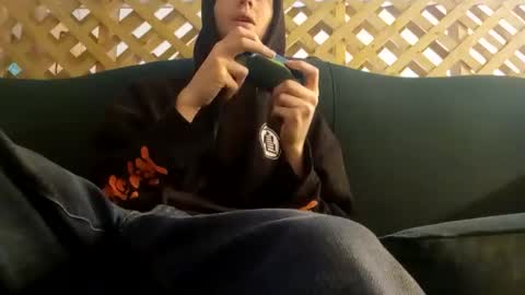 biggestboiiii online show from February 4, 3:51 pm