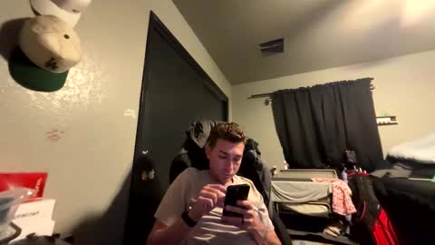 bigggjoint online show from November 21, 9:25 pm