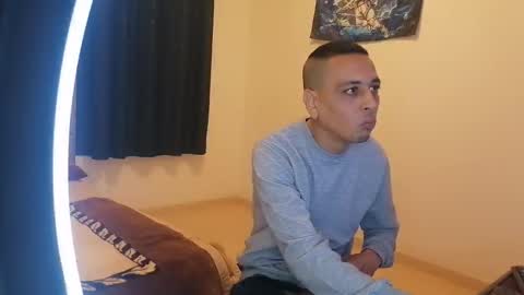 bighunter914318 online show from March 20, 1:31 am