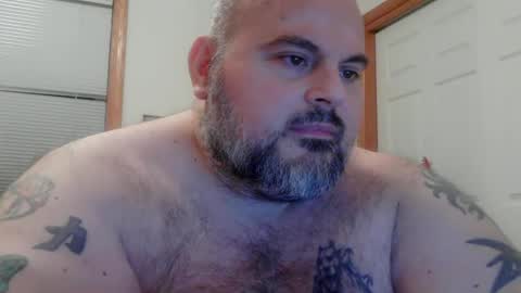 Snapshot of bigmanfalyfe chatting on October 11, 4:27 am BigManFaLyfe online show from October 11, 4:27 am