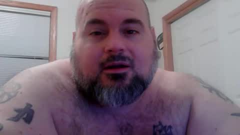 Snapshot of bigmanfalyfe chatting on October 29, 5:21 am BigManFaLyfe online show from October 29, 5:21 am