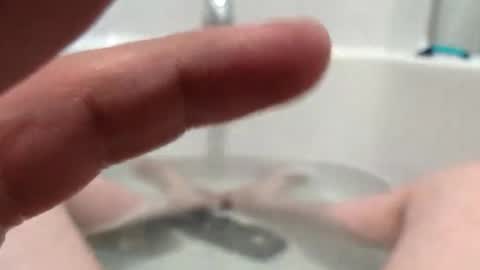 Snapshot of bigmax359 chatting on September 17, 12:22 am bigmax359 online show from September 17, 12:22 am