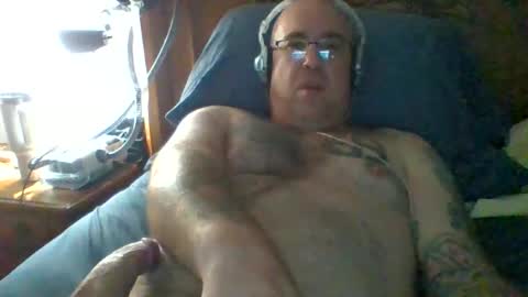 bigmike197167 online show from October 20, 4:05 am