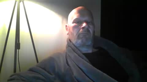 bigmike3339 online show from March 11, 5:38 am