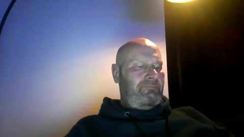 bigmike3339 online show from January 2, 8:02 pm