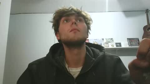 bigskinnyboyshh online show from March 5, 2:52 am