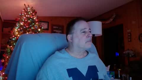 bigthicksatisfying2 online show from December 22, 7:22 am