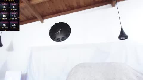 andres online show from February 18, 7:43 am