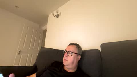 Just call me master online show from February 4, 7:09 pm