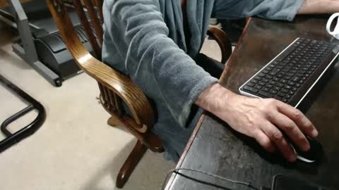 billy471 online show from December 2, 10:48 am