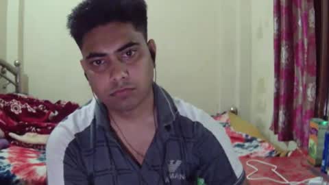 birbikrom104 online show from April 1, 2:14 pm