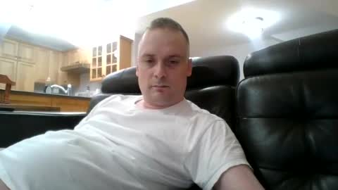 bird8888 online show from October 26, 9:17 pm