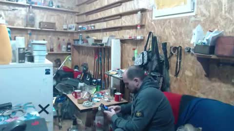 Em J online show from February 9, 10:14 pm