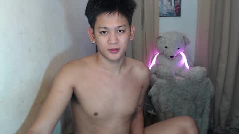 alex online show from November 21, 5:23 pm