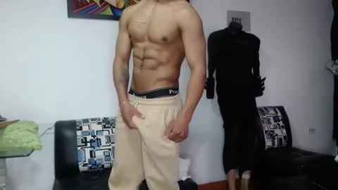 Snapshot of black_hot26 chatting on October 23, 1:58 pm black_hot26 online show from October 23, 1:58 pm